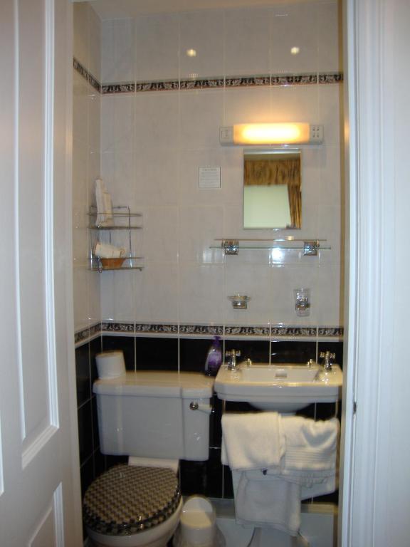 Sherwood Hotel - B&B 해러게이트 객실 사진