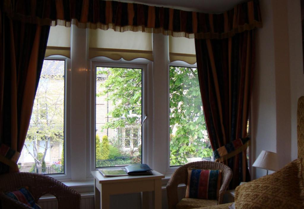 Sherwood Hotel - B&B 해러게이트 외부 사진