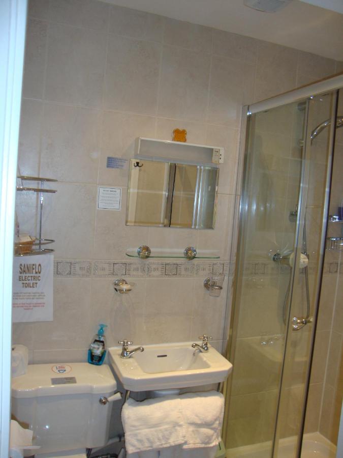 Sherwood Hotel - B&B 해러게이트 객실 사진